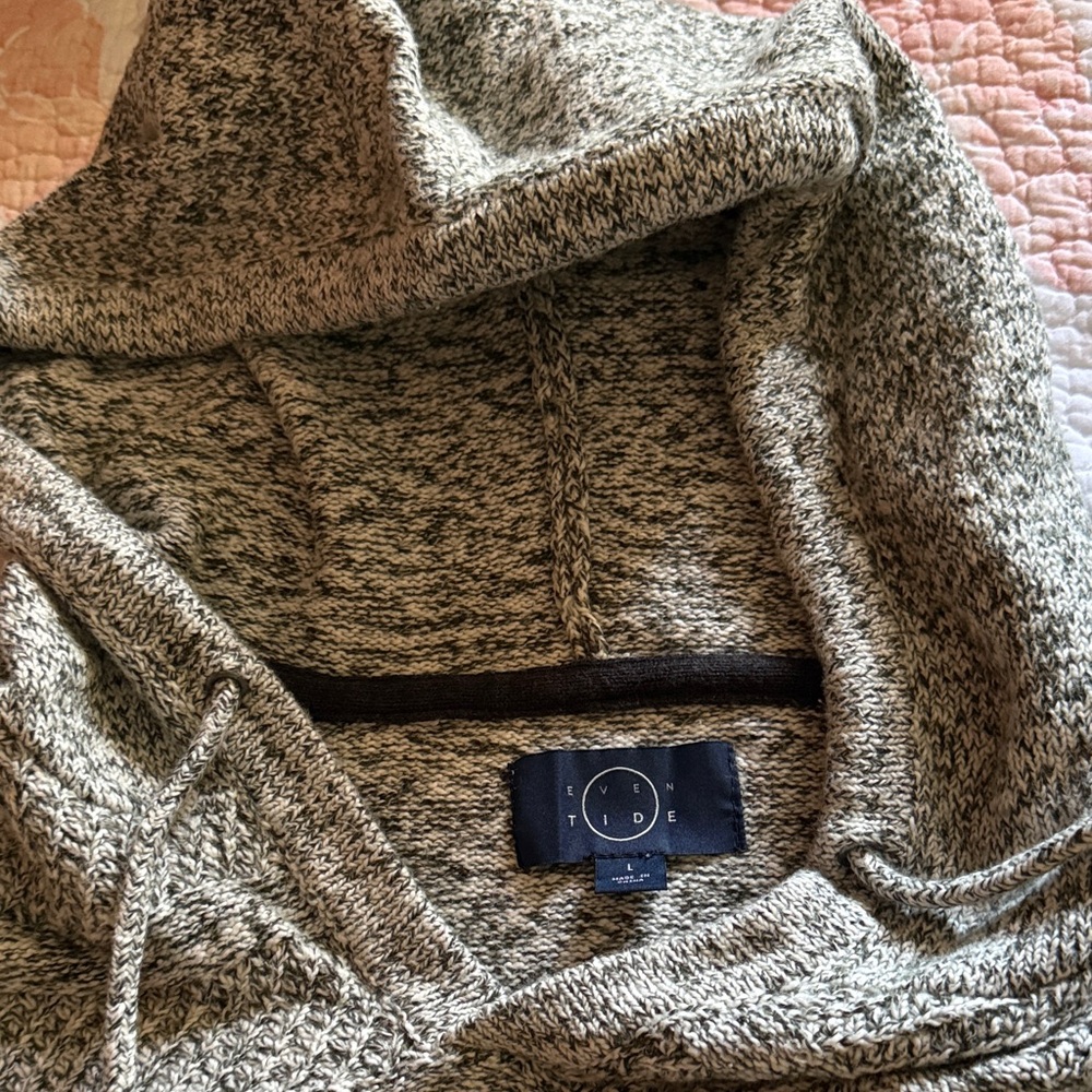 Even tide Knit Hoodie